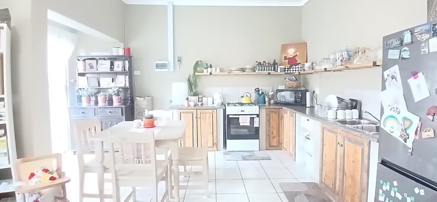 5 Bedroom Property for Sale in Hospitaalheuwel Free State
